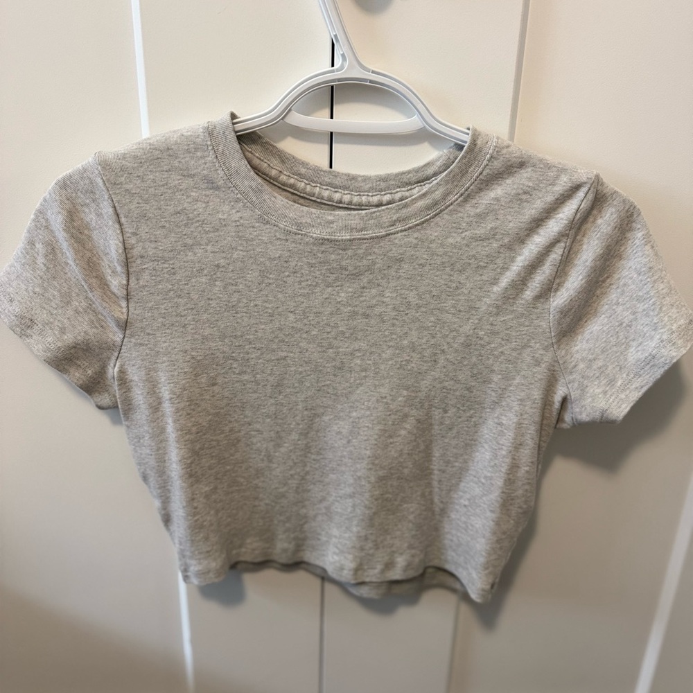 Hollister Heather Gray Crewneck Crop Ter